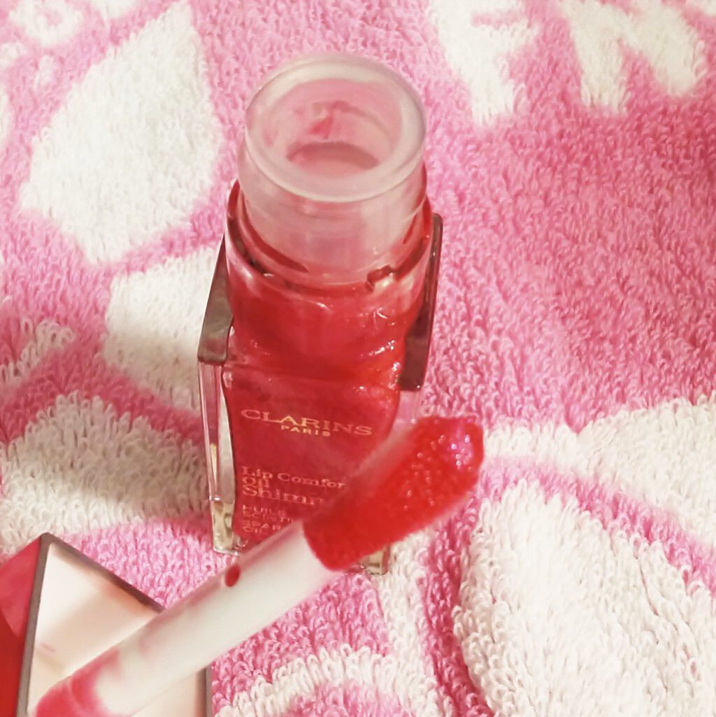 コンフォート リップオイル シマー/CLARINS/リップグロスを使ったクチコミ(2枚目)