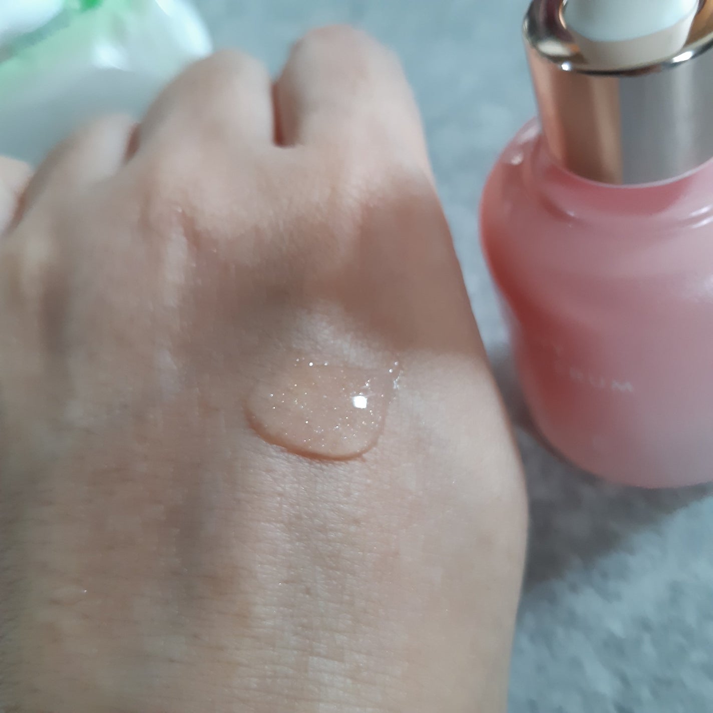 グロウィ メイクアップセラム/LANEIGE/化粧下地を使ったクチコミ(2枚目)