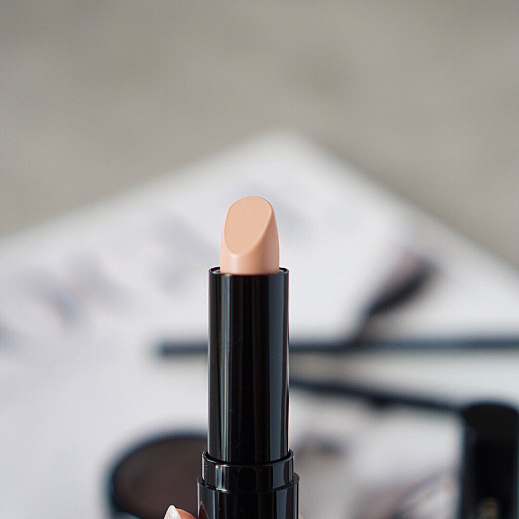 アイゾーン クリエイター/ブリリアージュ/スティックコンシーラーを使ったクチコミ(3枚目)