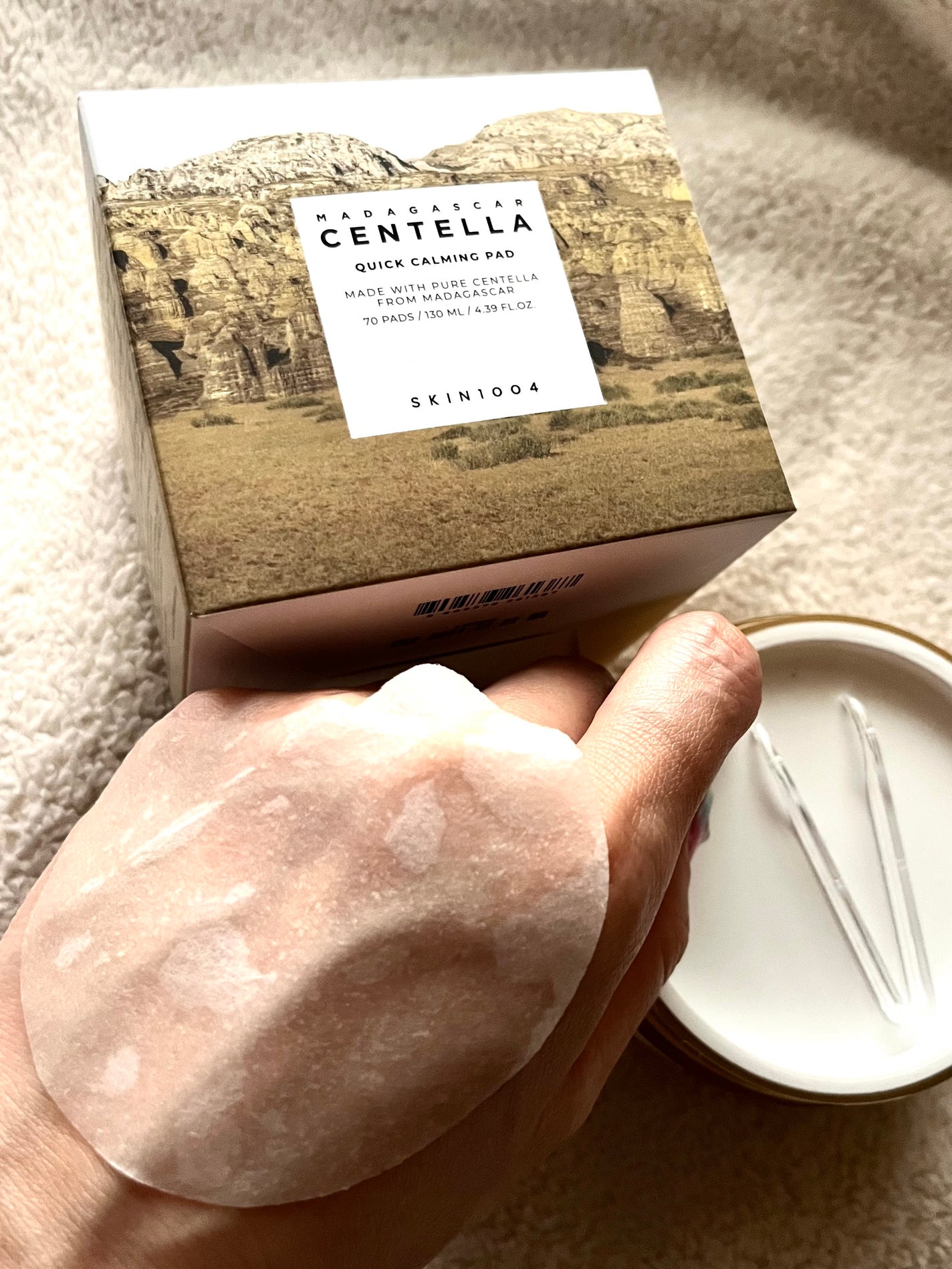 fantastic_beauty_24 on LIPS 「素敵な箱からワクワクしちゃいます(*^^*)開けやすくシンプル..」(3枚目)