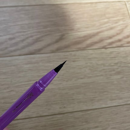 「密着アイライナー」ショート筆リキッド/デジャヴュ/リキッドアイライナーを使ったクチコミ(2枚目)