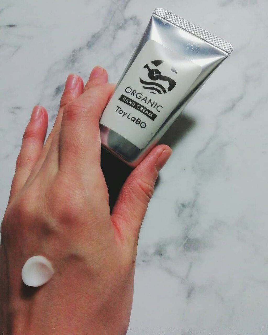オーガニックハンドクリーム/ToyLaBO/ハンドクリームを使ったクチコミ(2枚目)