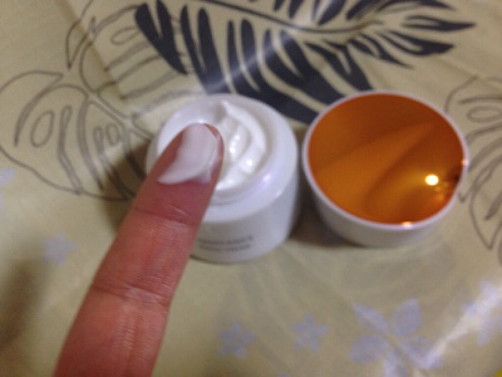 ホワイトクリーム/エクイタンス/フェイスクリームを使ったクチコミ(2枚目)