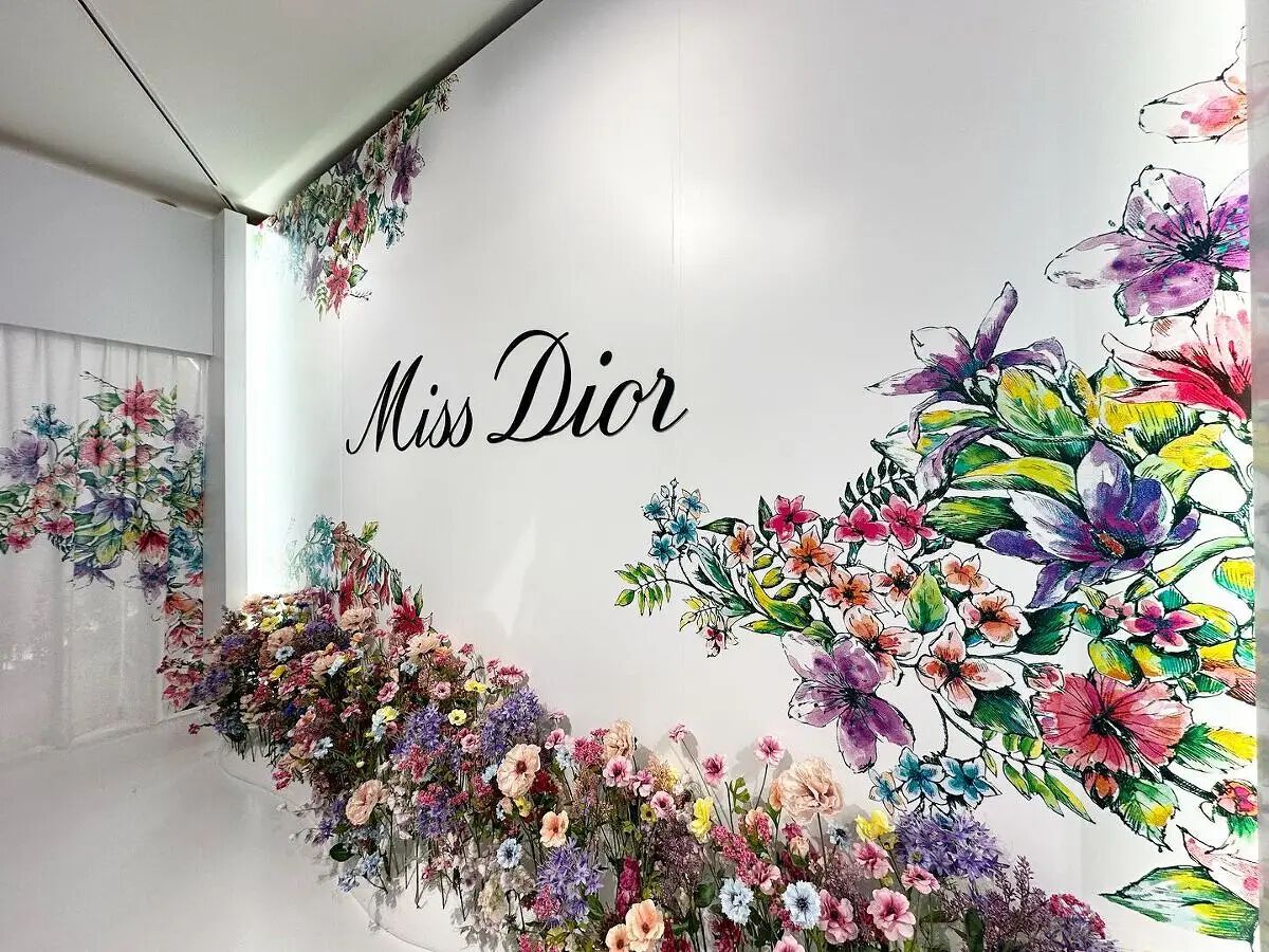 Dior Beauty Lovers on LIPS 「花、花、幾千もの花々を!ミス Dior Beauty Lovers on LIPS 「花、花、幾千もの花々を!ミス