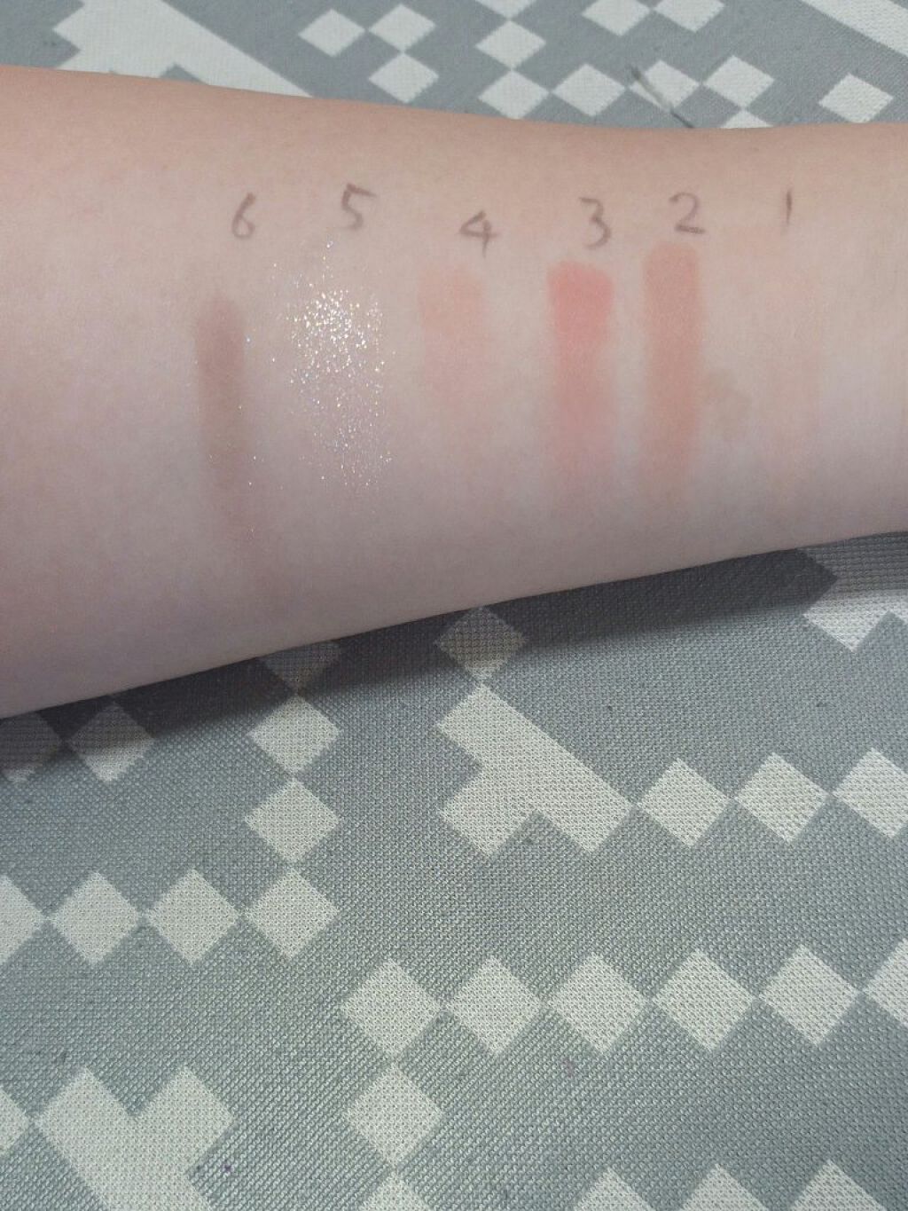 カラーパターンパレット/i’m meme/マルチパレットを使ったクチコミ（2枚目）