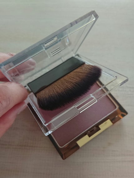 オーラティック ブラッシュ/excel/パウダーチークを使ったクチコミ(4枚目)