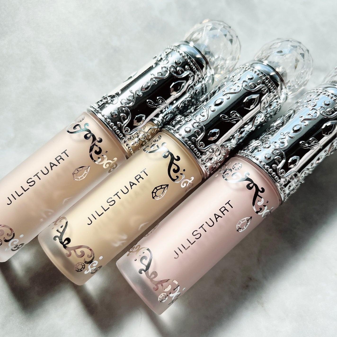 ダイヤモンドティップス コンシーラー<カバータイプ>/JILL STUART/リキッドコンシーラーを使ったクチコミ(2枚目)