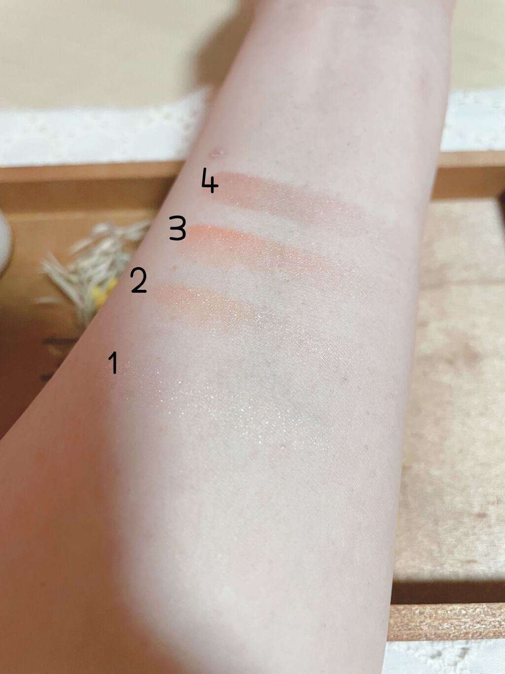 シルキースフレアイズ/キャンメイク/アイシャドウパレットを使ったクチコミ（3枚目）