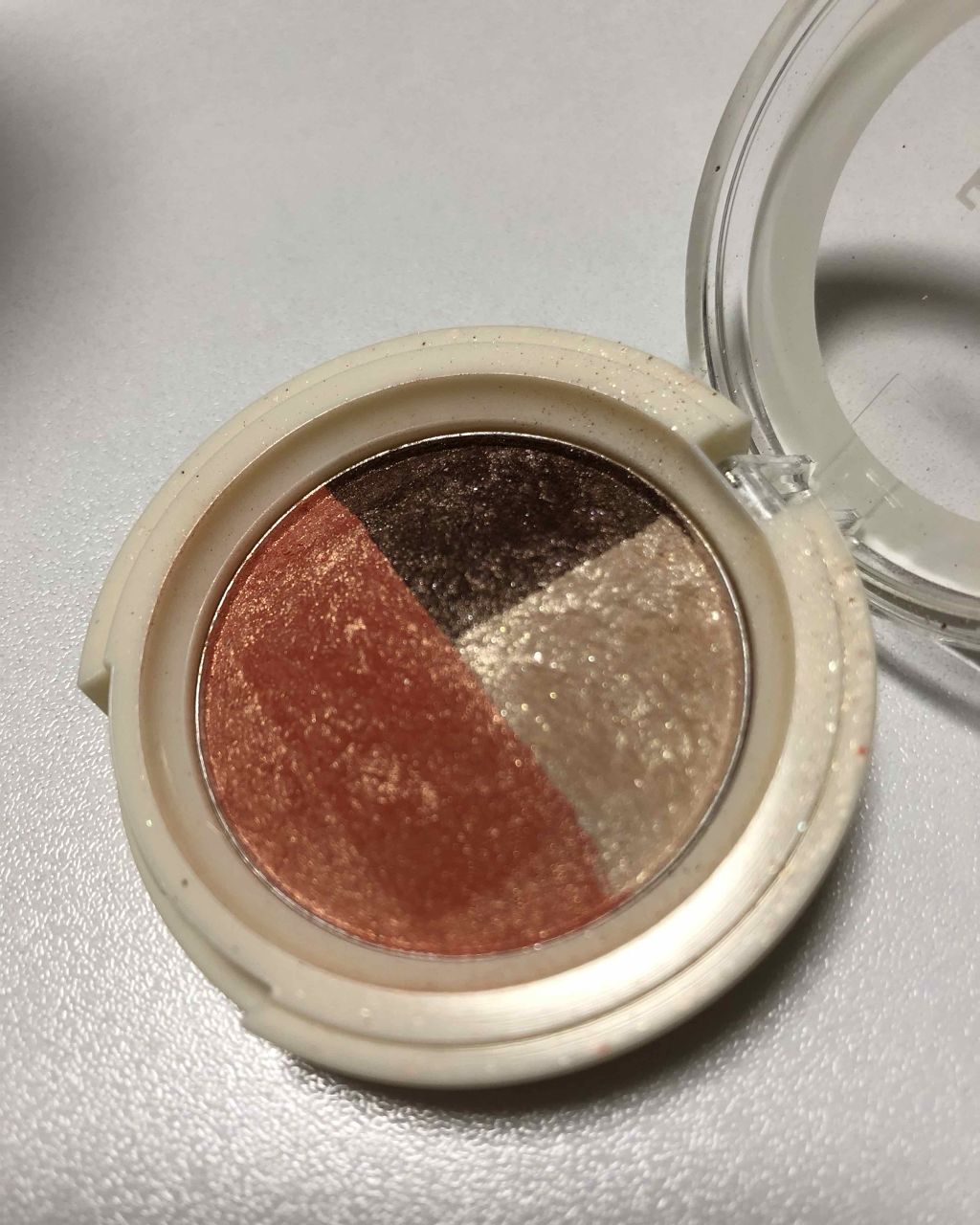 エコソウル トリプルドームシャドウ/the SAEM/単色アイシャドウを使ったクチコミ（2枚目）