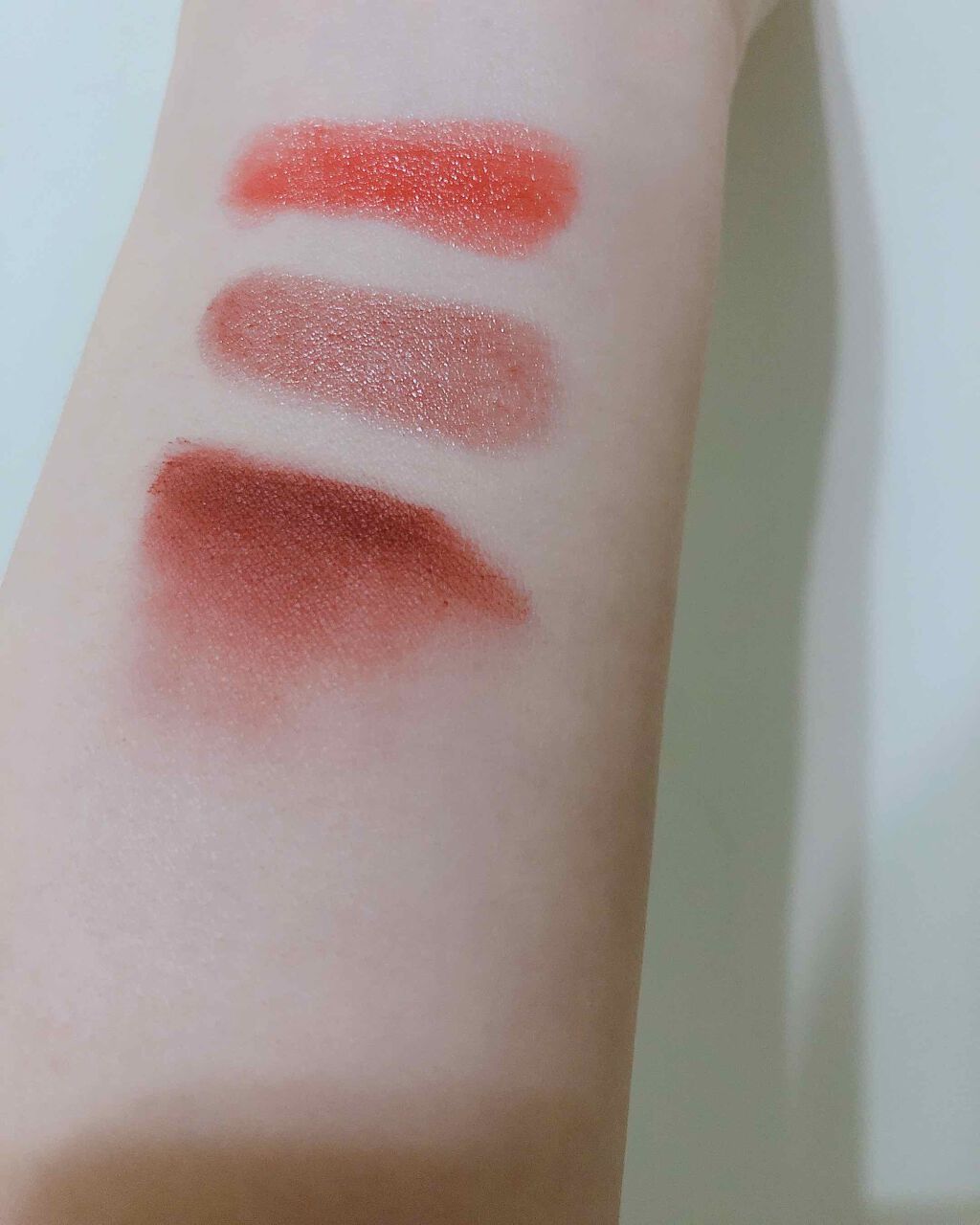 ま on LIPS 「今日レビューするのは私が持っている台湾コスメブランドのheme..」(3枚目)