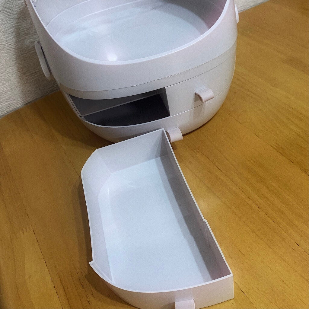 AZ on LIPS 「ずっと欲しかったメイクボックスを楽天で1500円ほどで見つけて..」(2枚目)