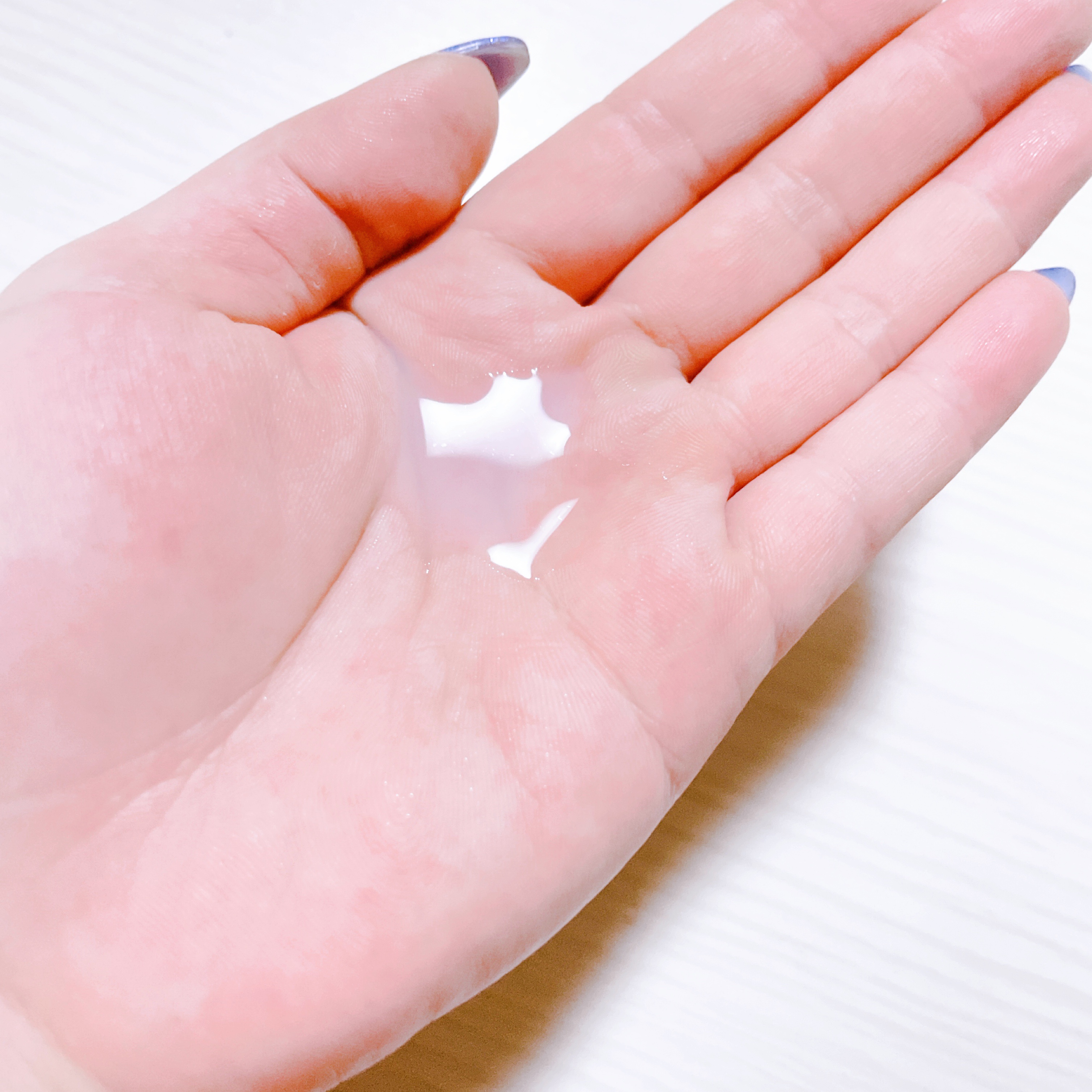 ハトムギ保湿ジェル(ナチュリエ スキンコンディショニングジェル)/ナチュリエ/美容液を使ったクチコミ（3枚目）