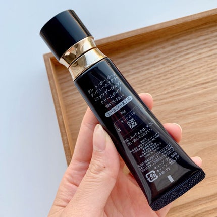 クレ・ド・ポー ボーテ タンクレームエクラn/クレ・ド・ポー ボーテ/クリーム・エマルジョンファンデーションを使ったクチコミ(4枚目)