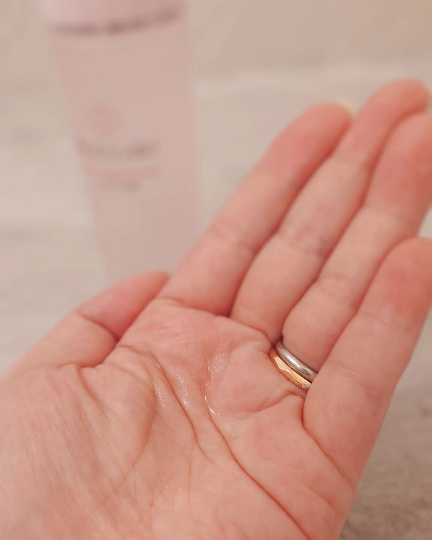 薬用アクアコラーゲンゲル スーパーセンシティブEX/ドクターシーラボⓇ/オールインワン化粧品を使ったクチコミ（3枚目）