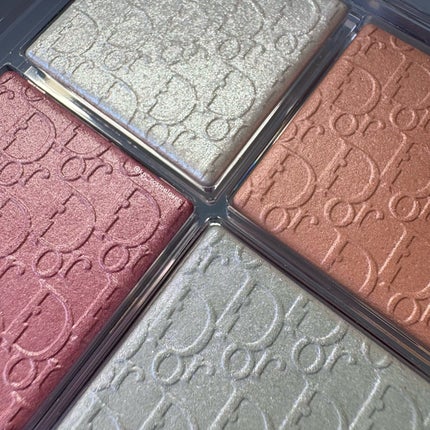 ディオール バックステージ フェイス グロウ パレット/Dior/ハイライトを使ったクチコミ(4枚目)