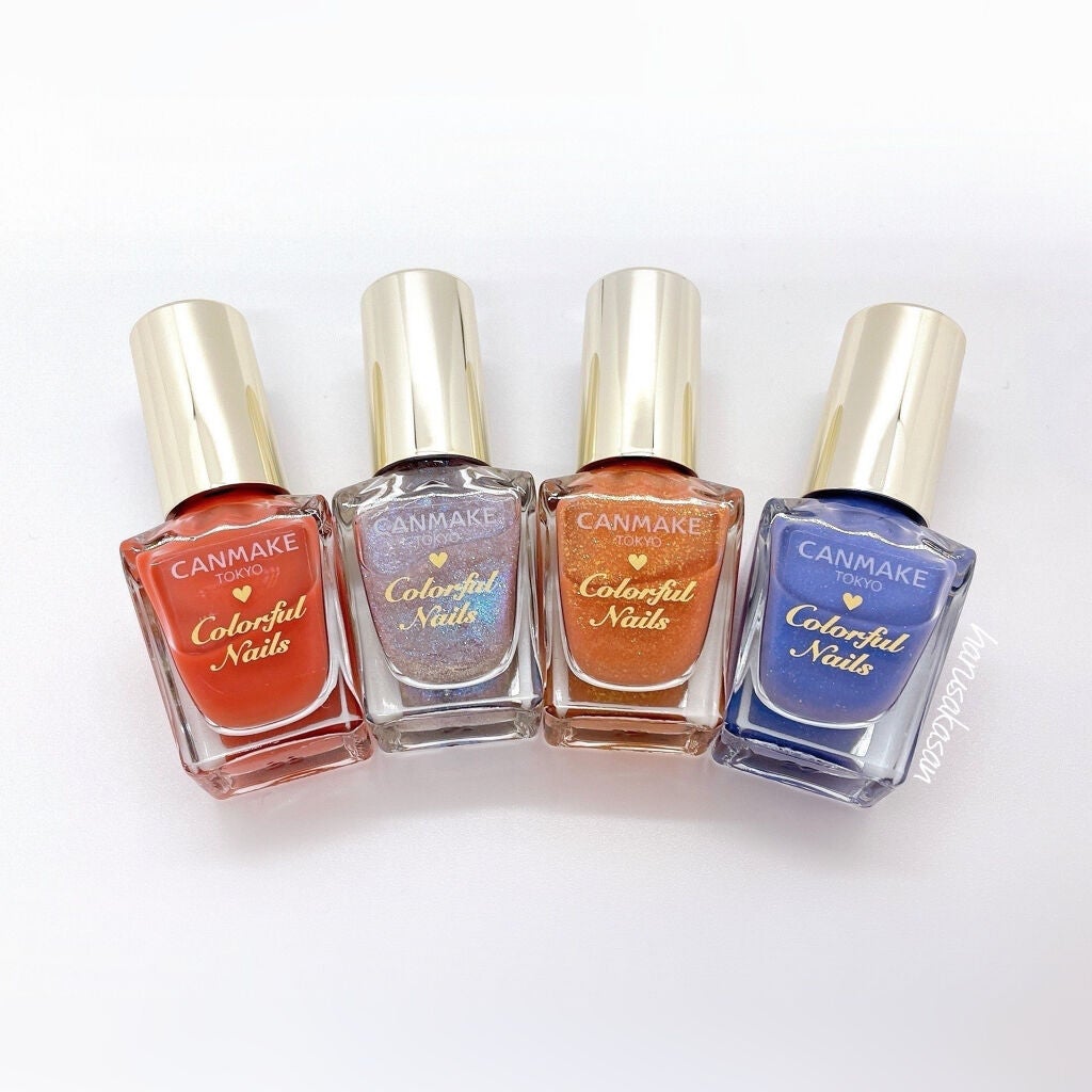 カラフルネイルズ/キャンメイク/マニキュアを使ったクチコミ(4枚目)