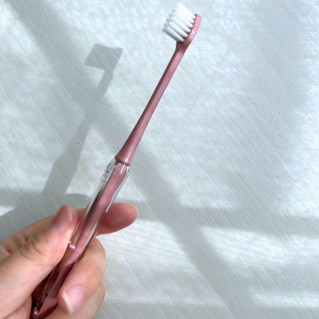 オーラツープレミアムハブラシ なめらかフィット/オーラツー/歯ブラシを使ったクチコミ(3枚目)