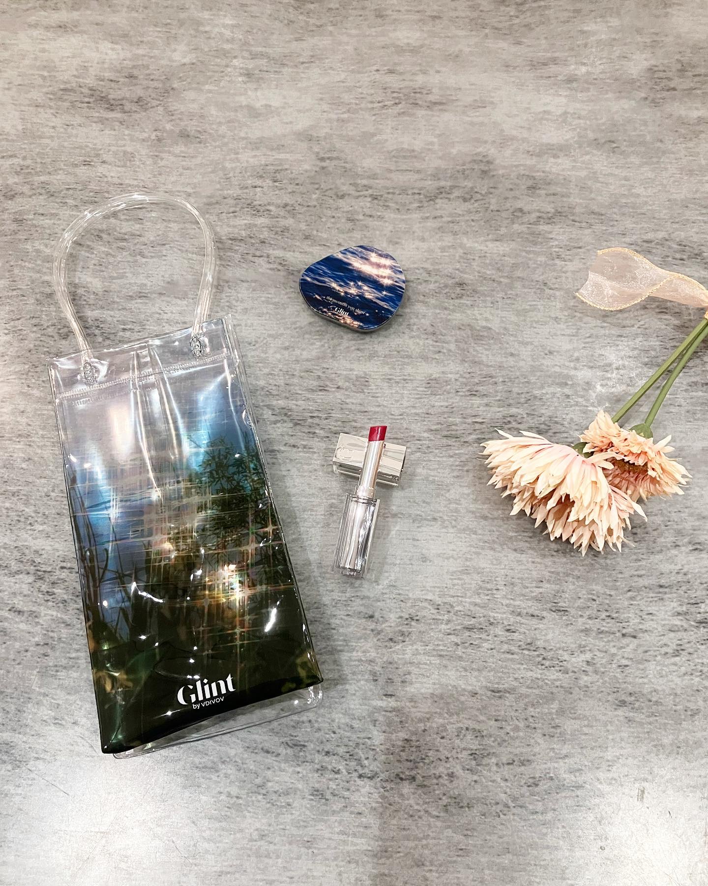 グローリップバームギフトセット Love From/Glint/メイクアップキットを使ったクチコミ（3枚目）