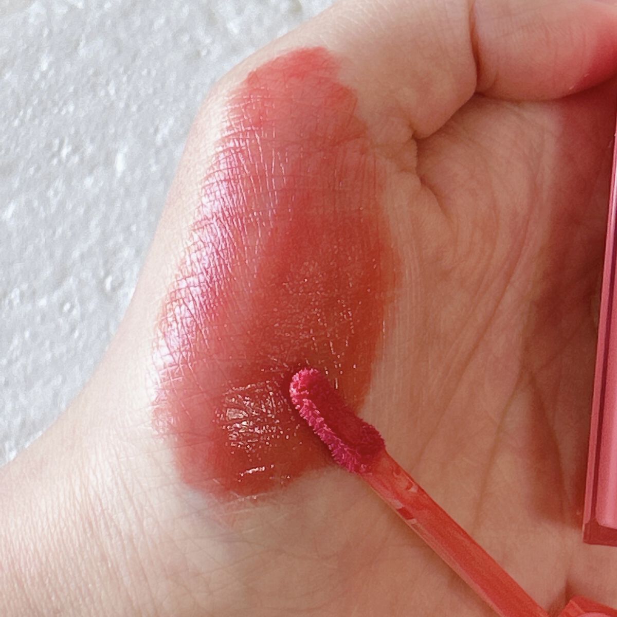 デュイフルウォーターティント 01 インコーラル/rom&nd/リップティントを使ったクチコミ（2枚目）