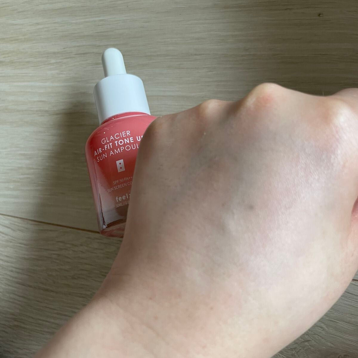 ピルソ グラシアエアフィットトーンアップサンアンプル SPF50 PA+++/feelxo/化粧下地を使ったクチコミ(2枚目)