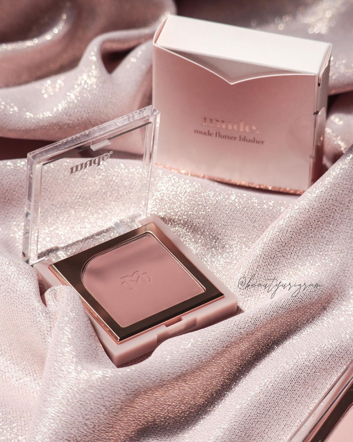 フラッターブラッシャー/mude/パウダーチークを使ったクチコミ(4枚目)