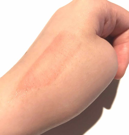 KLAVUU アーバンパルセーションロングウェアモイスチャーリップインクのクチコミ「KLAVUU リップ ティント3番
発色★★★★☆発色は良くて綺麗
持ち★★★★☆もちは良.....」(3枚目)