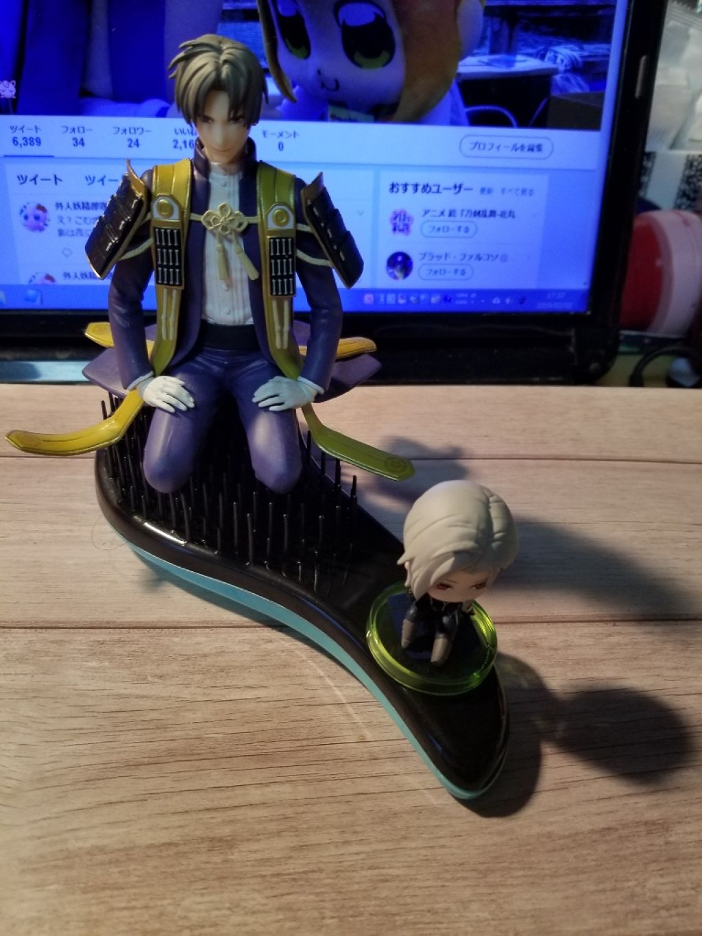 絡みにくい!髪通りなめらか長短2段ヘアブラシ/キャンドゥ/ヘアブラシを使ったクチコミ(2枚目)