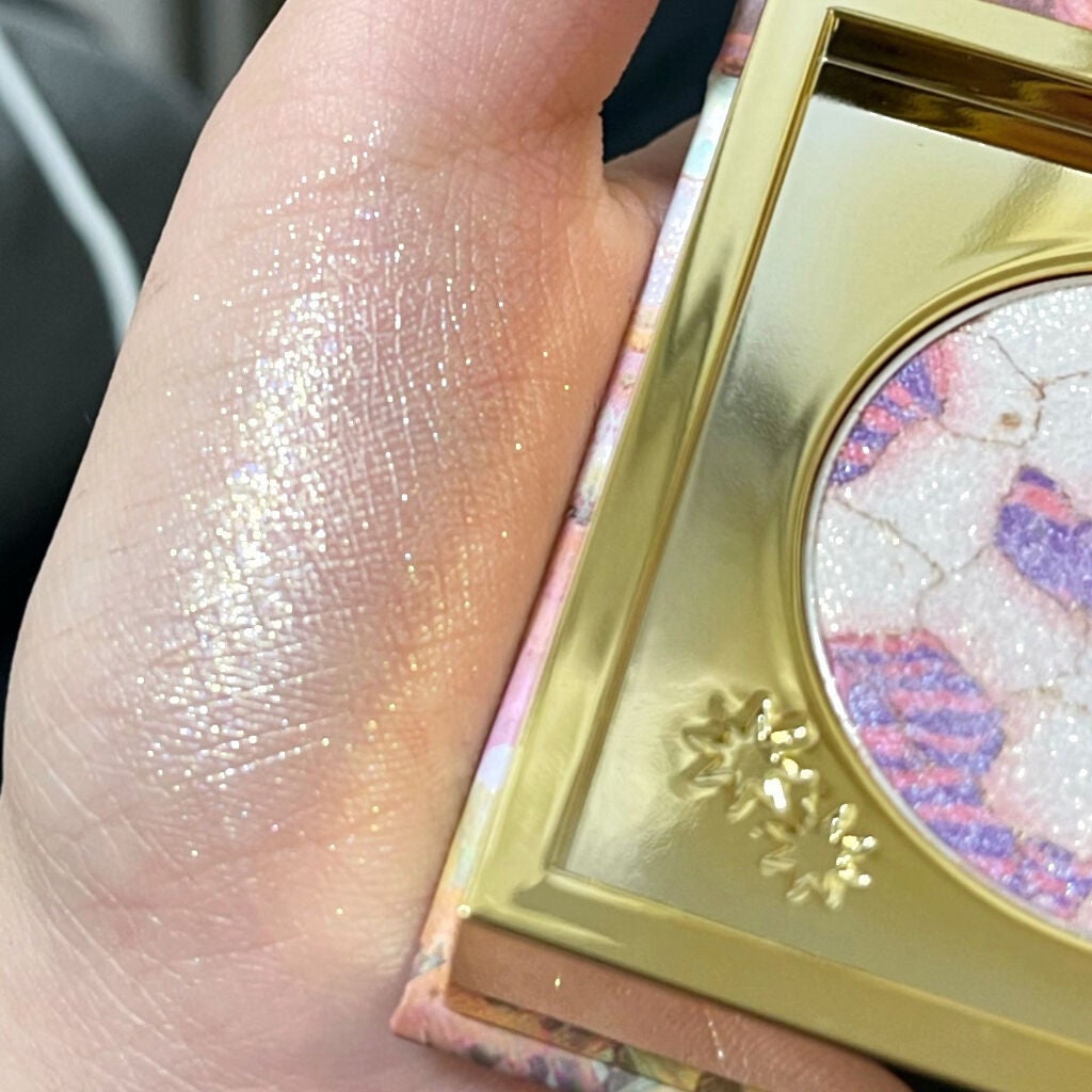 山海シリーズ グロウハイライト&チーク/GirlCult/パウダーハイライトを使ったクチコミ(2枚目)