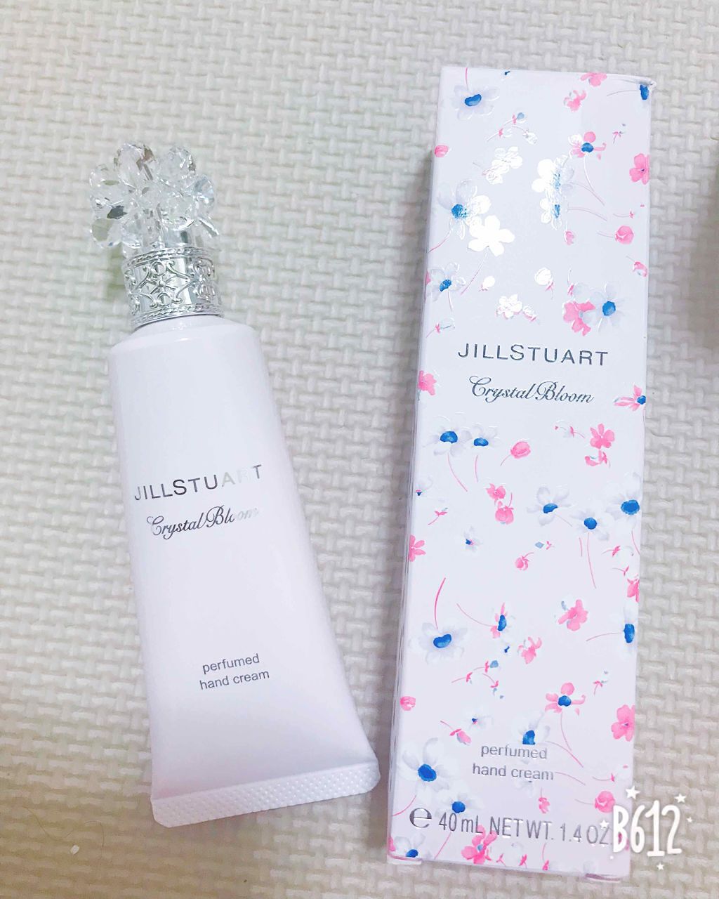クリスタルブルーム パフュームド ハンドクリーム/JILL STUART/ハンドクリームを使ったクチコミ(1枚目)