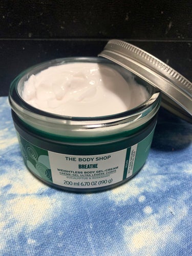 THE BODY SHOP
ウェルネス ボディジェルクリーム ユーカリ& ローズマリー

プレゼントキャンペーンで頂きました！
ありがとうございます🙇‍♀️

リラックスタイムにおすすめな香りと書いてあ