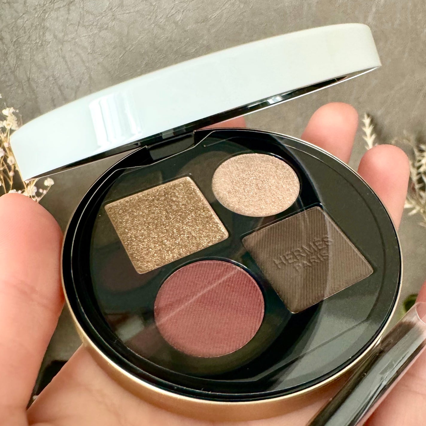 オンブル ドゥ エルメス パレット クワテュール/エルメス/アイシャドウパレットを使ったクチコミ(1枚目)