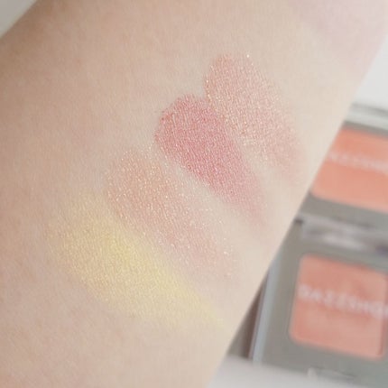 アリュールド シングル アイシャドウ/DAZZSHOP/単色アイシャドウを使ったクチコミ(3枚目)