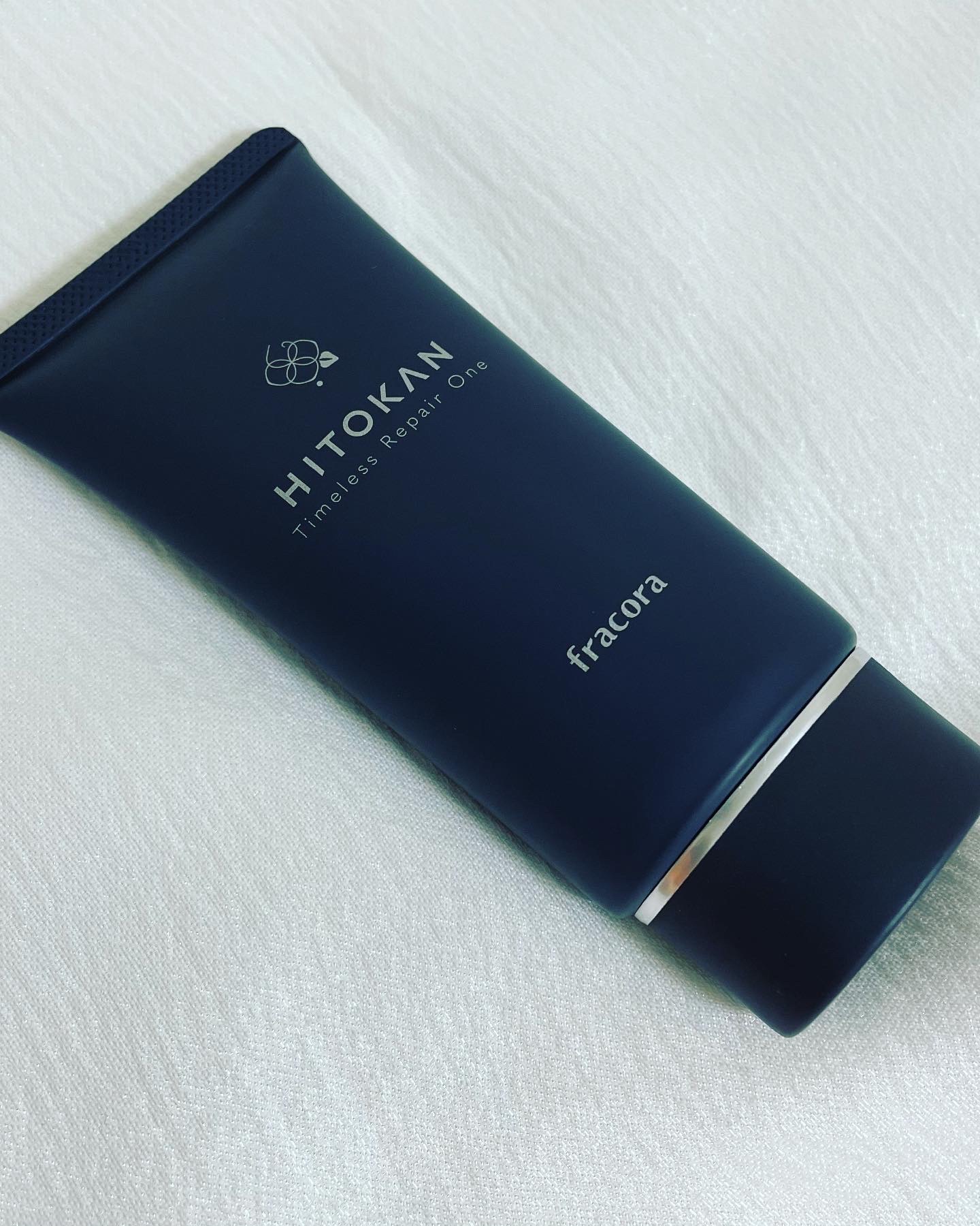 HITOKAN タイムレスリペアワンGR/fracora/オールインワン化粧品を使ったクチコミ（1枚目）