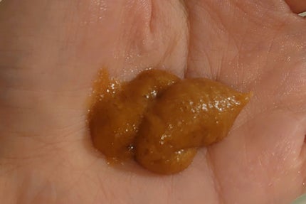 セラピースカルプスケーリングスクラブ/plu/ヘッドスクラブを使ったクチコミ(2枚目)