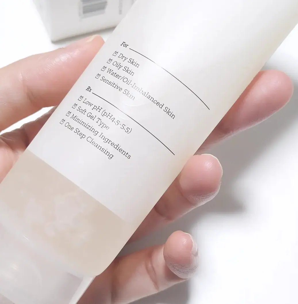 プロダーマ弱酸性ジェルクレンザー/DERCENT/洗顔フォームを使ったクチコミ（2枚目）