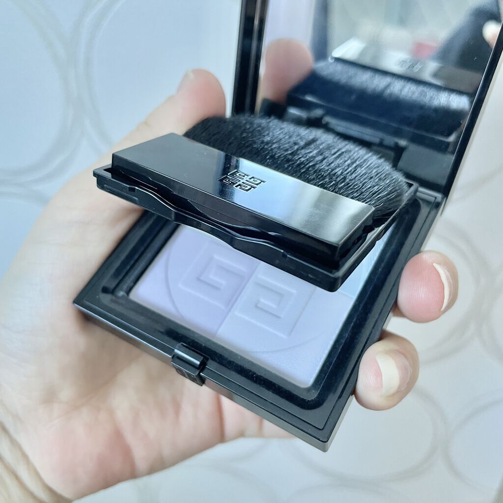 プリズム・リーブル/GIVENCHY/ルースパウダーを使ったクチコミ（3枚目）