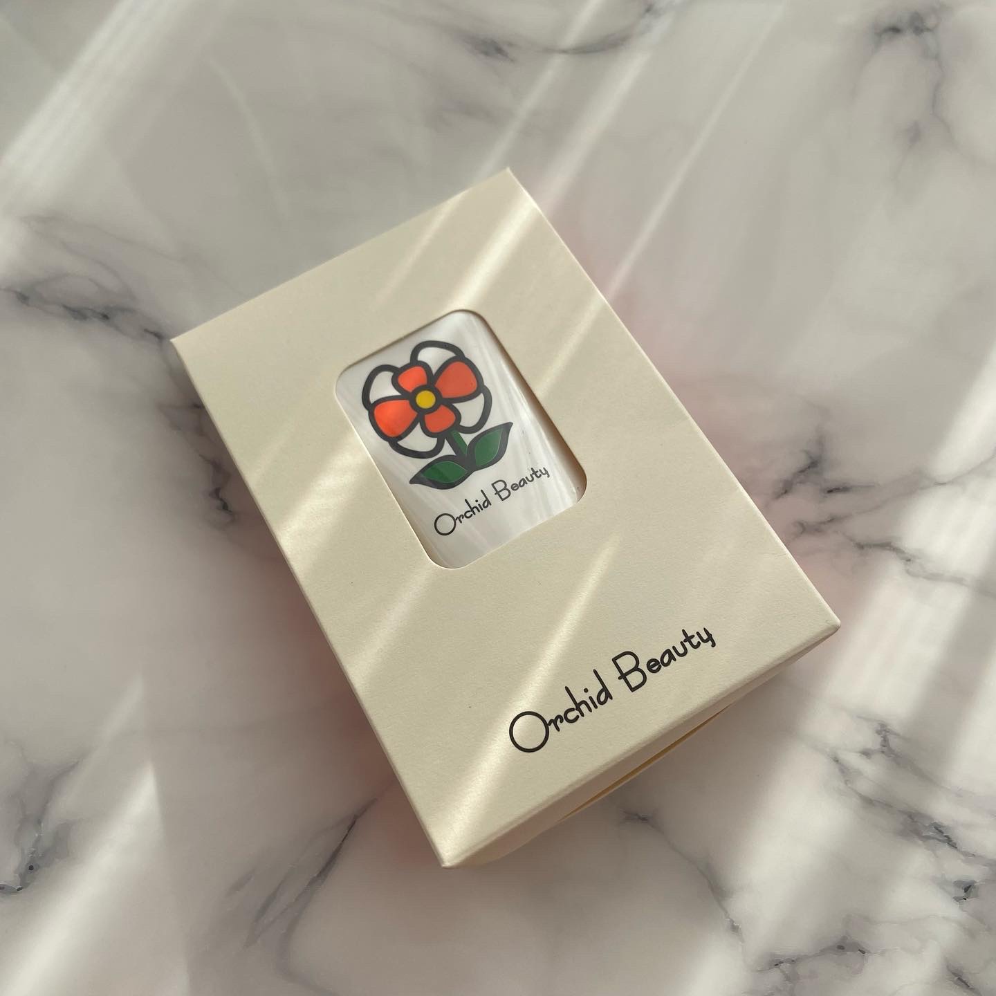 オーキッドビューティーハンドクリーム/椎名洋ラン園/ハンドクリームを使ったクチコミ（2枚目）