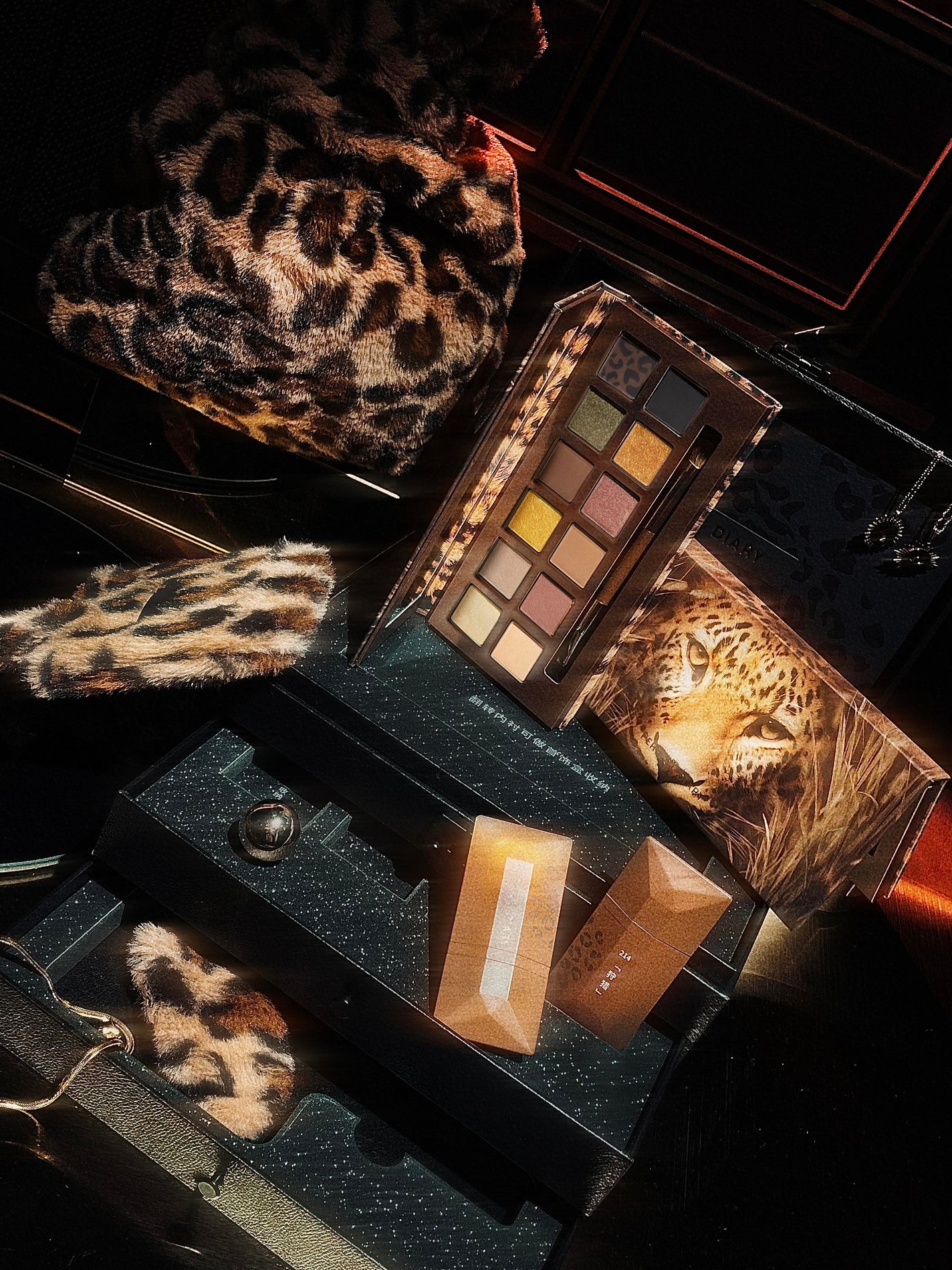 エクスプローラ12色 動物アイシャドウパレット/PERFECT DIARY/アイシャドウパレットを使ったクチコミ(2枚目)