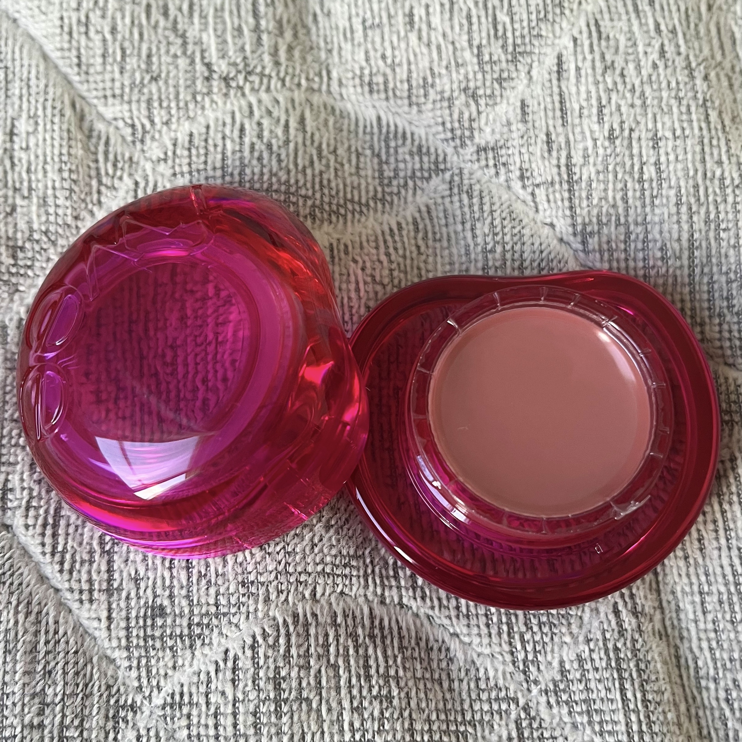 フィー リップアンドチーク グローイジェリーポット/fwee/リップグロスを使ったクチコミ（3枚目）