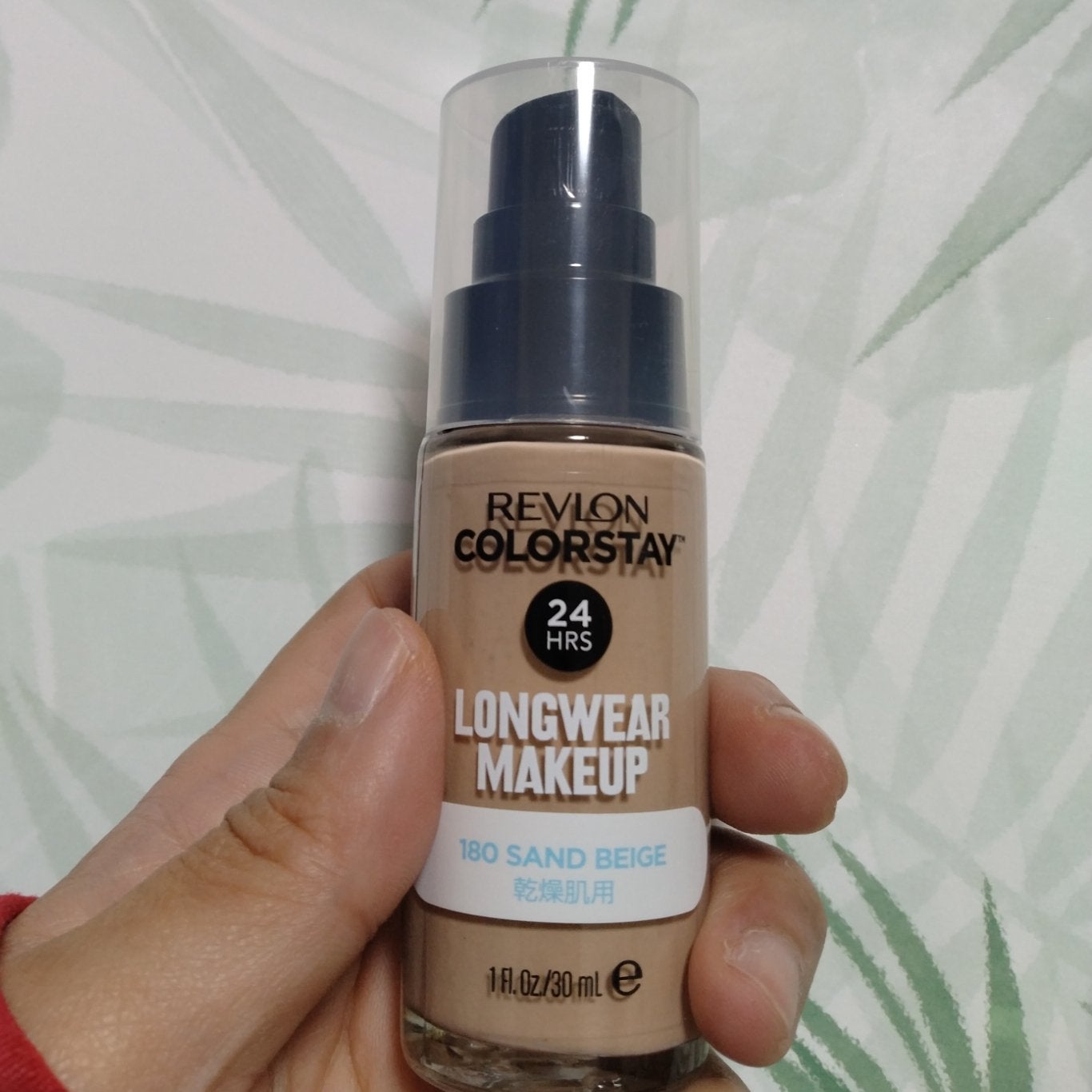 カラーステイ ロングウェア メイクアップ/REVLON/リキッドファンデーションを使ったクチコミ(1枚目)