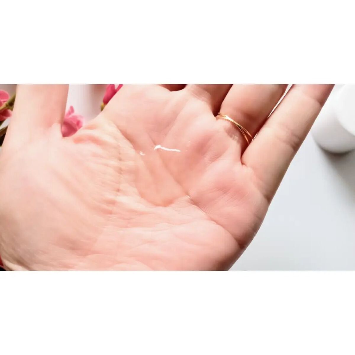 吸着化粧水/MoccHi SKIN/化粧水を使ったクチコミ（2枚目）