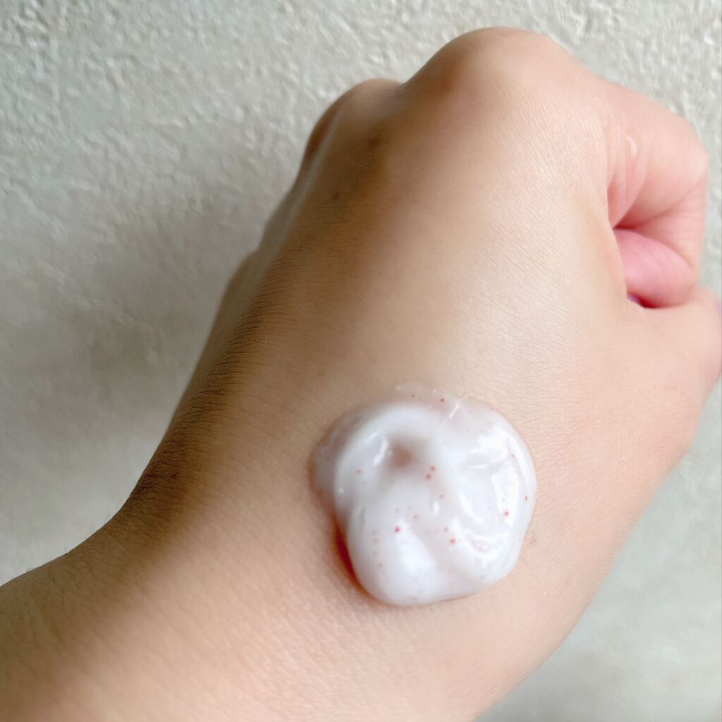 スキンケア洗顔料 スクラブin/ビオレ/洗顔フォームを使ったクチコミ(2枚目)