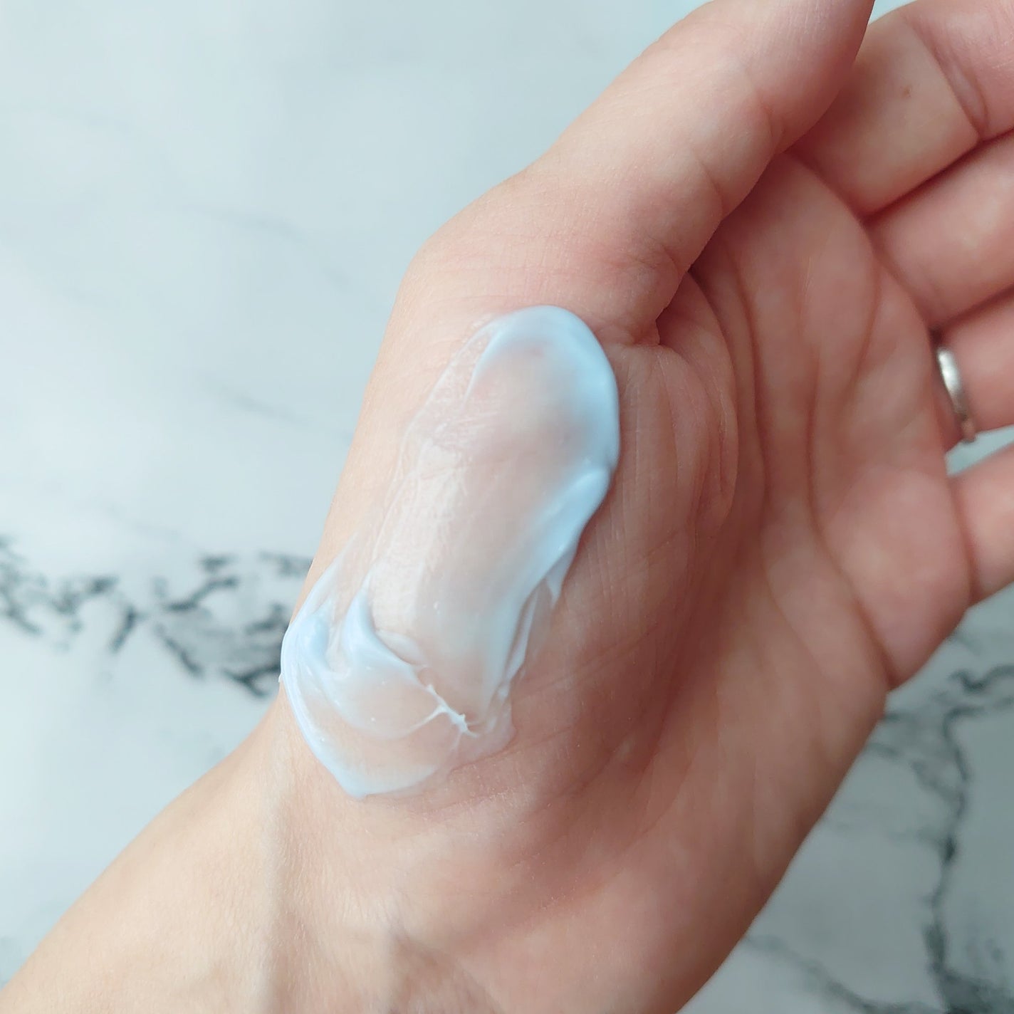 ブルーブライトニングクリーム/Real Barrier/フェイスクリームを使ったクチコミ(2枚目)