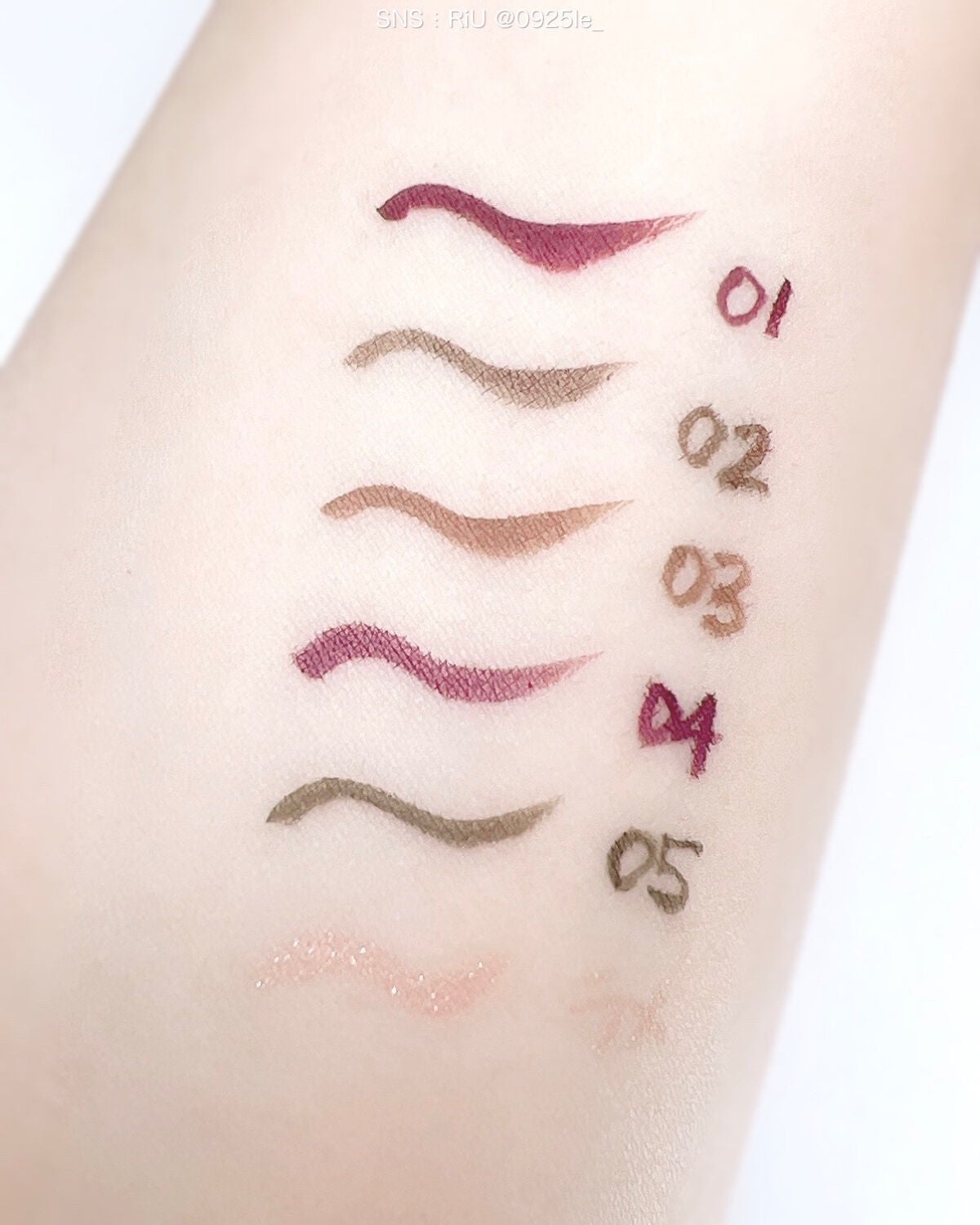 カラーミーツ アイライナー/リリーフルール/リキッドアイライナーを使ったクチコミ(3枚目)