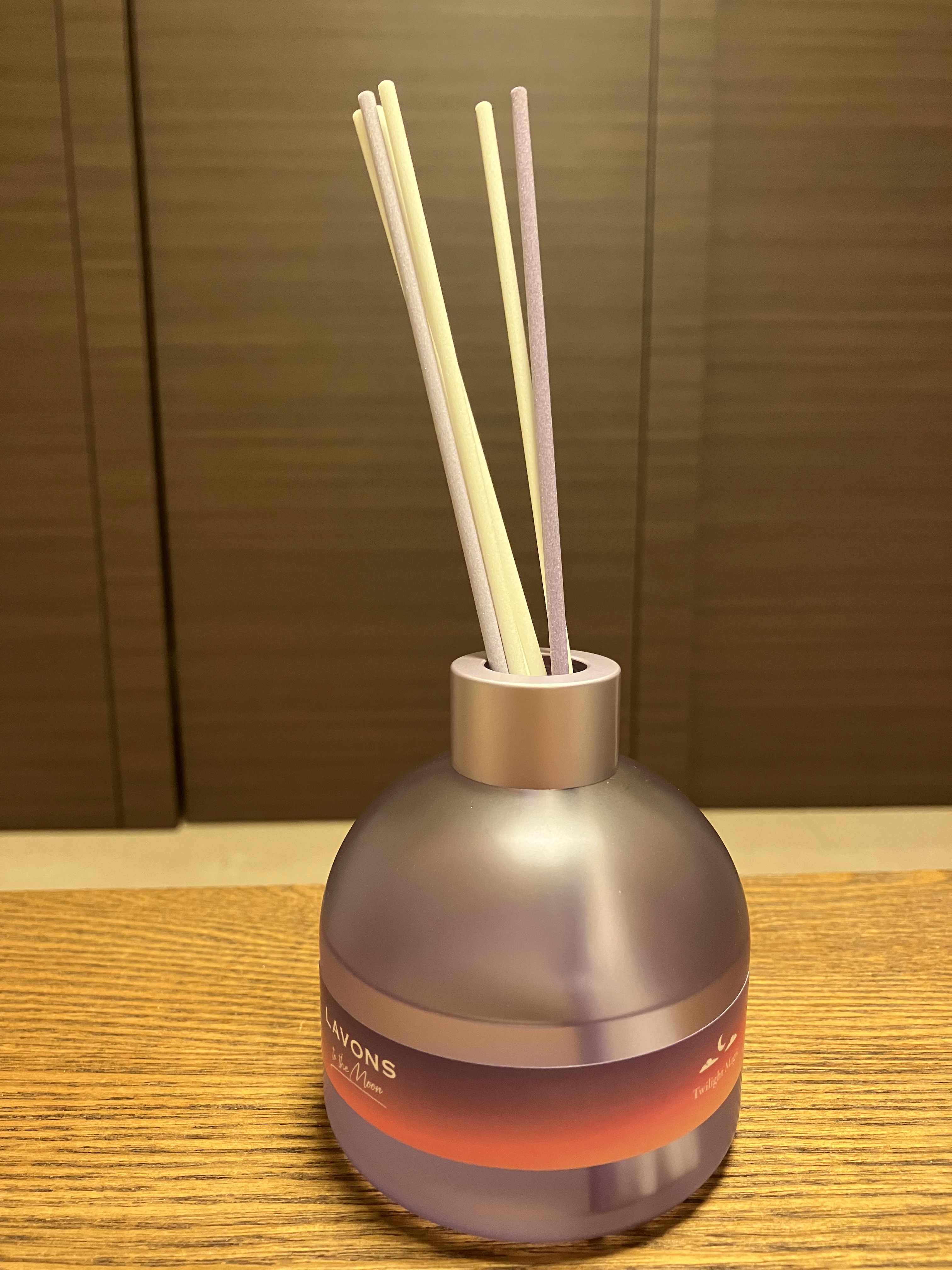 トゥザムーン ベッドルーム ディフューザー トワイライトマジックの香り/ラボン/香水(その他)を使ったクチコミ（2枚目）