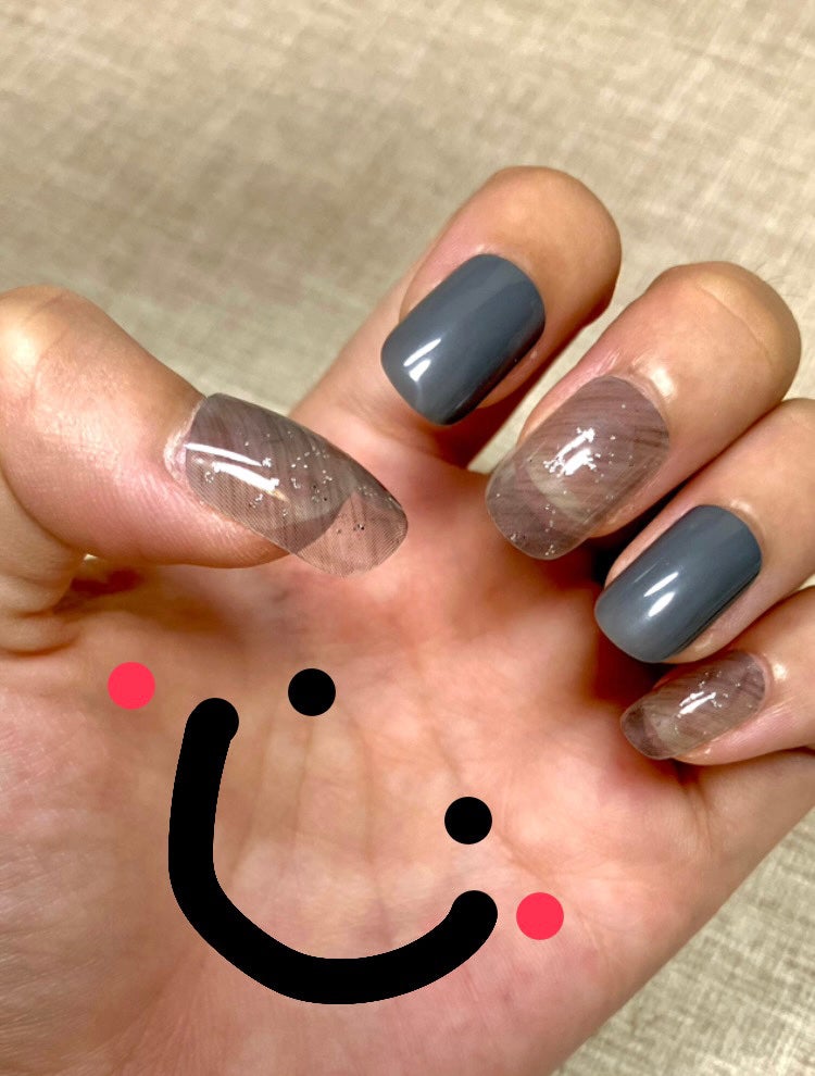 Mun on LIPS 「Munです🌝今日は過去ネイルの投稿です💅───────────..」(2枚目)