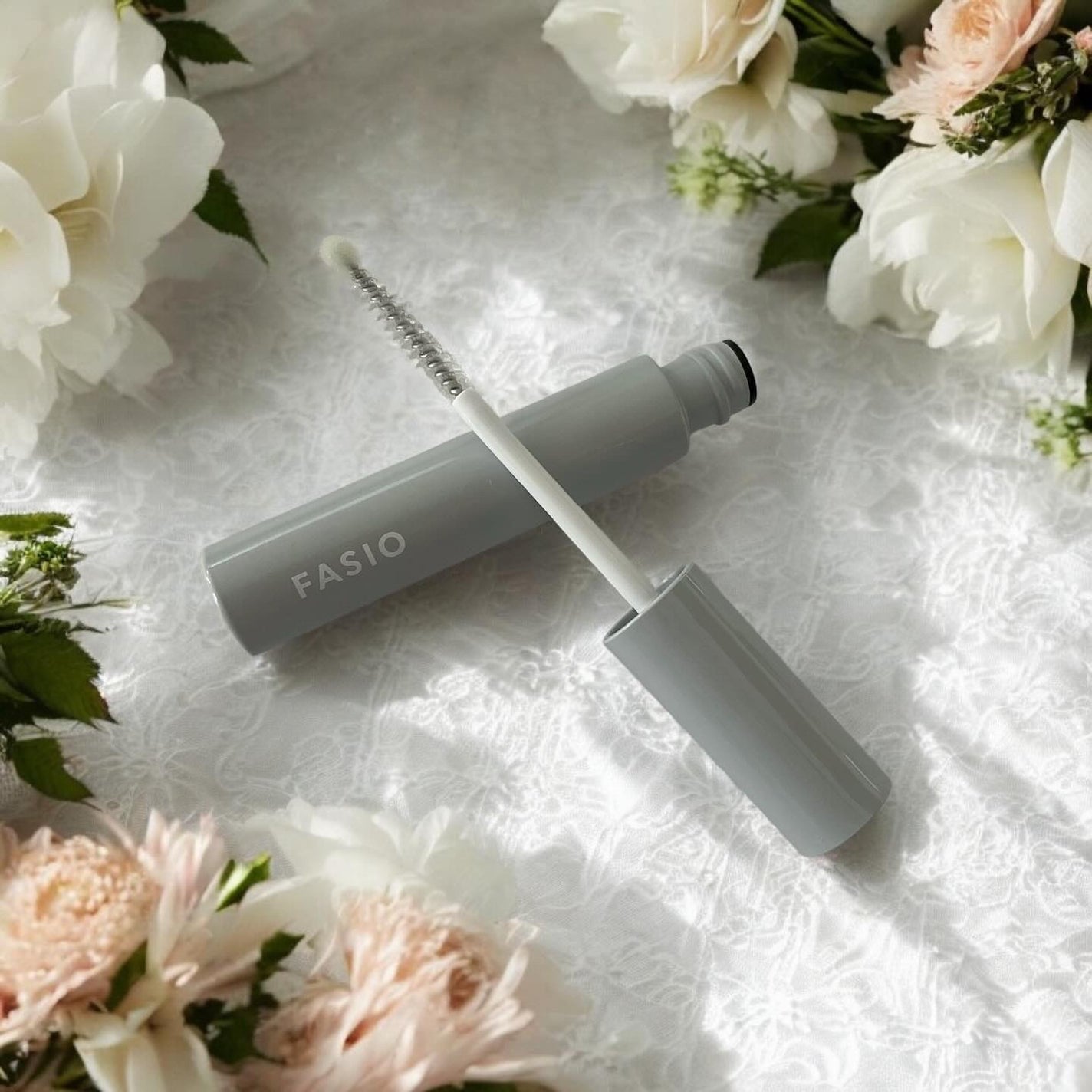 orange_glow_kwm on LIPS 「ファシオ まつ毛ハリコシアップ美容液✨使うたび、もっと濃く、太..」(1枚目)