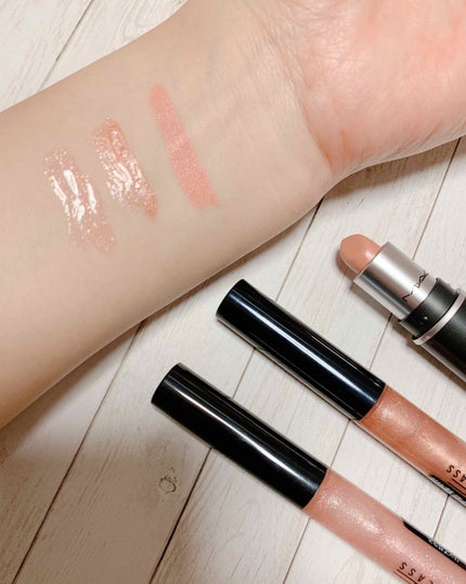 オンザゴー ヌード ミニ リップ キット /M・A・C/リップグロスを使ったクチコミ(2枚目)