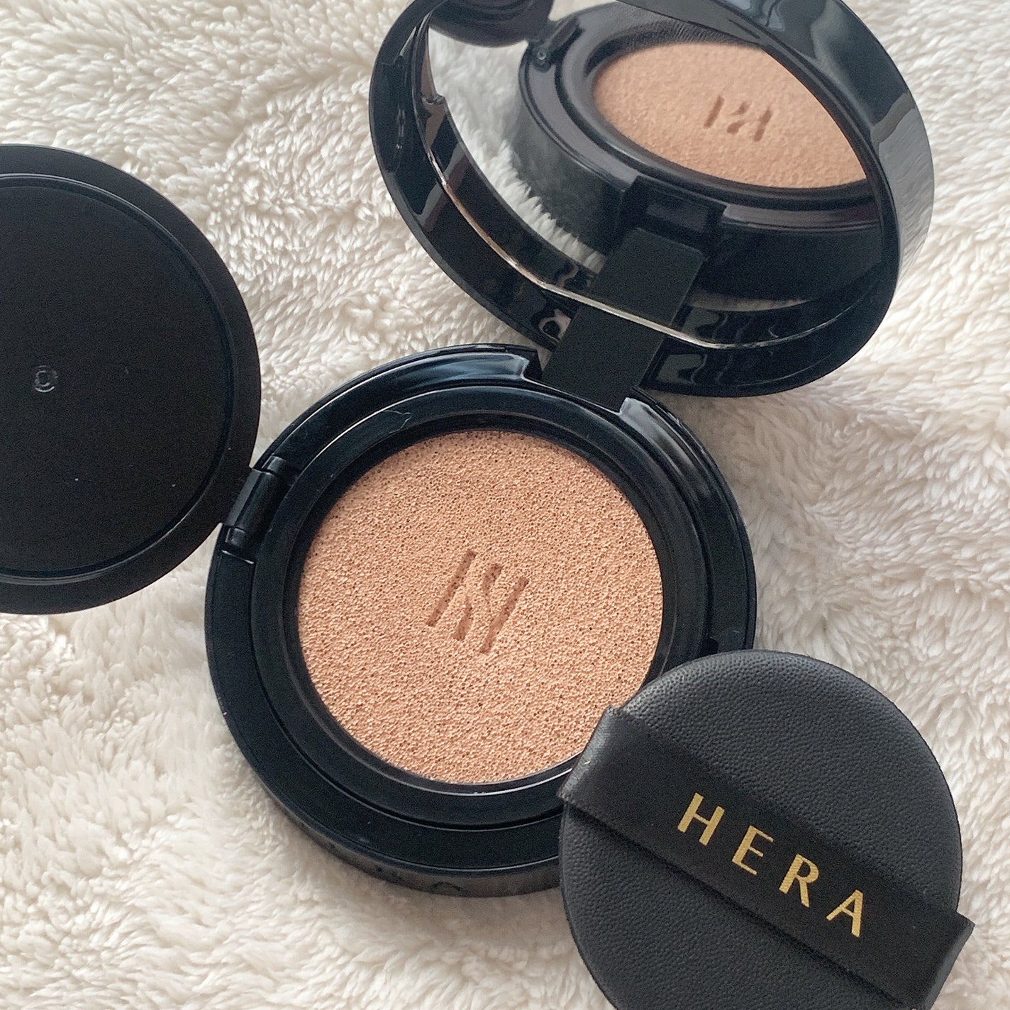 ブラック クッション/HERA/クッションファンデーションを使ったクチコミ(4枚目)