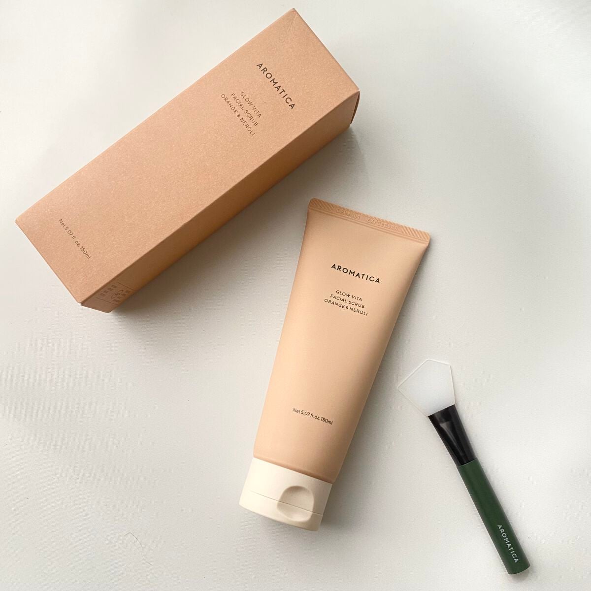グロービタ フェイシャルスクラブ オレンジ&ネロリ/AROMATICA/スクラブ・ゴマージュを使ったクチコミ(2枚目)